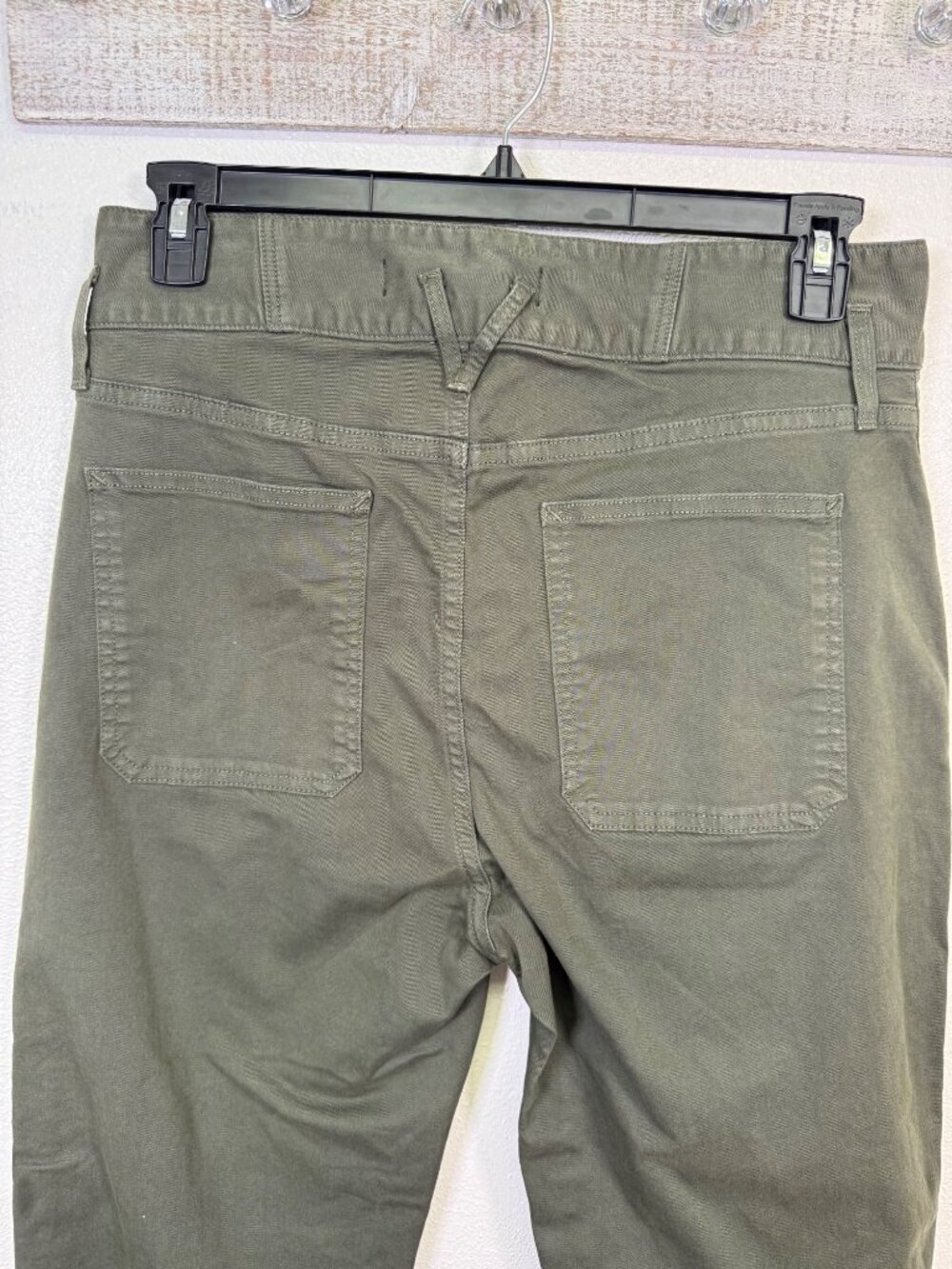 Veronica Beard Jean Monika Tapered Pants Green High Rise 30/10 Model Off Duty - Picture 12 of 16